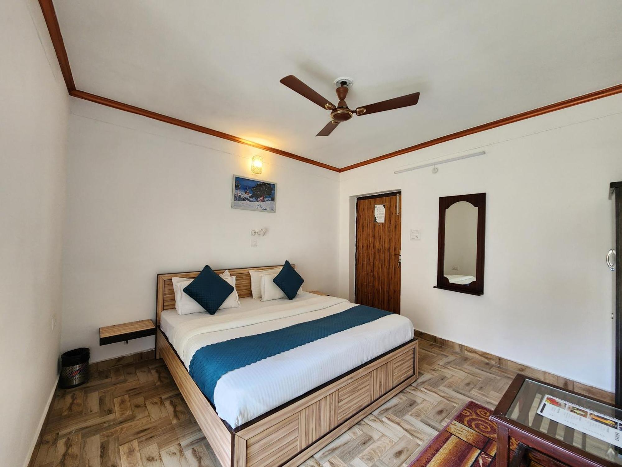 Mountain Golden Ray Apartment มุกเตชวาร์ ภายนอก รูปภาพ
